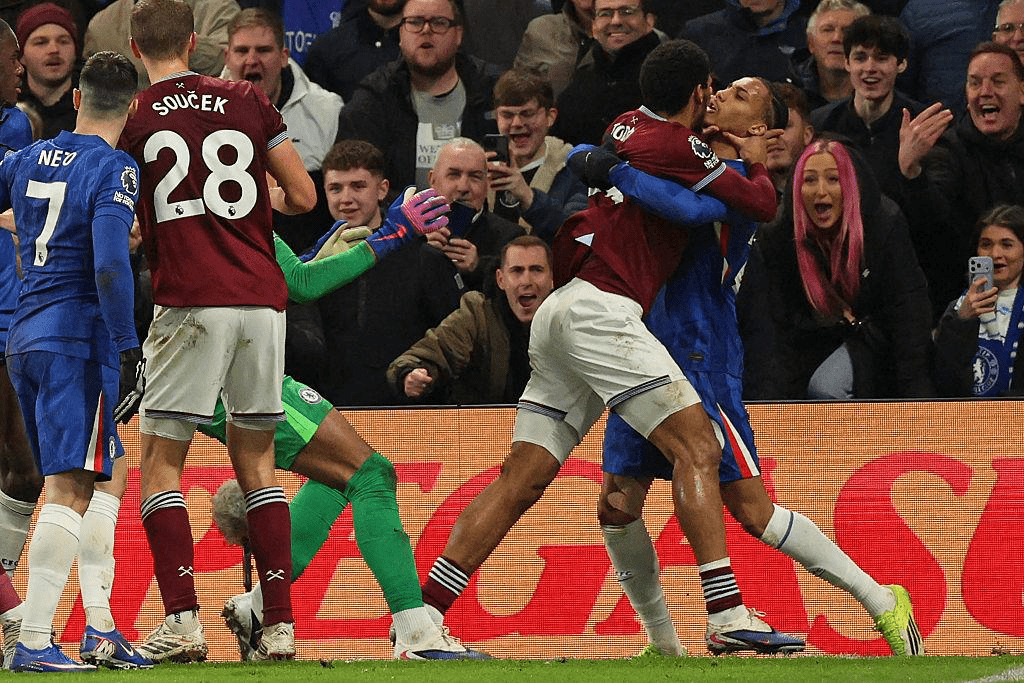 Players involved in a heated altercation during Chelsea vs West Ham match leading to Jean-Clair Todibo’s red card